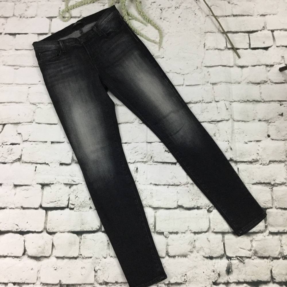 J Brand Skinny Leg. - Picture 2 of 8